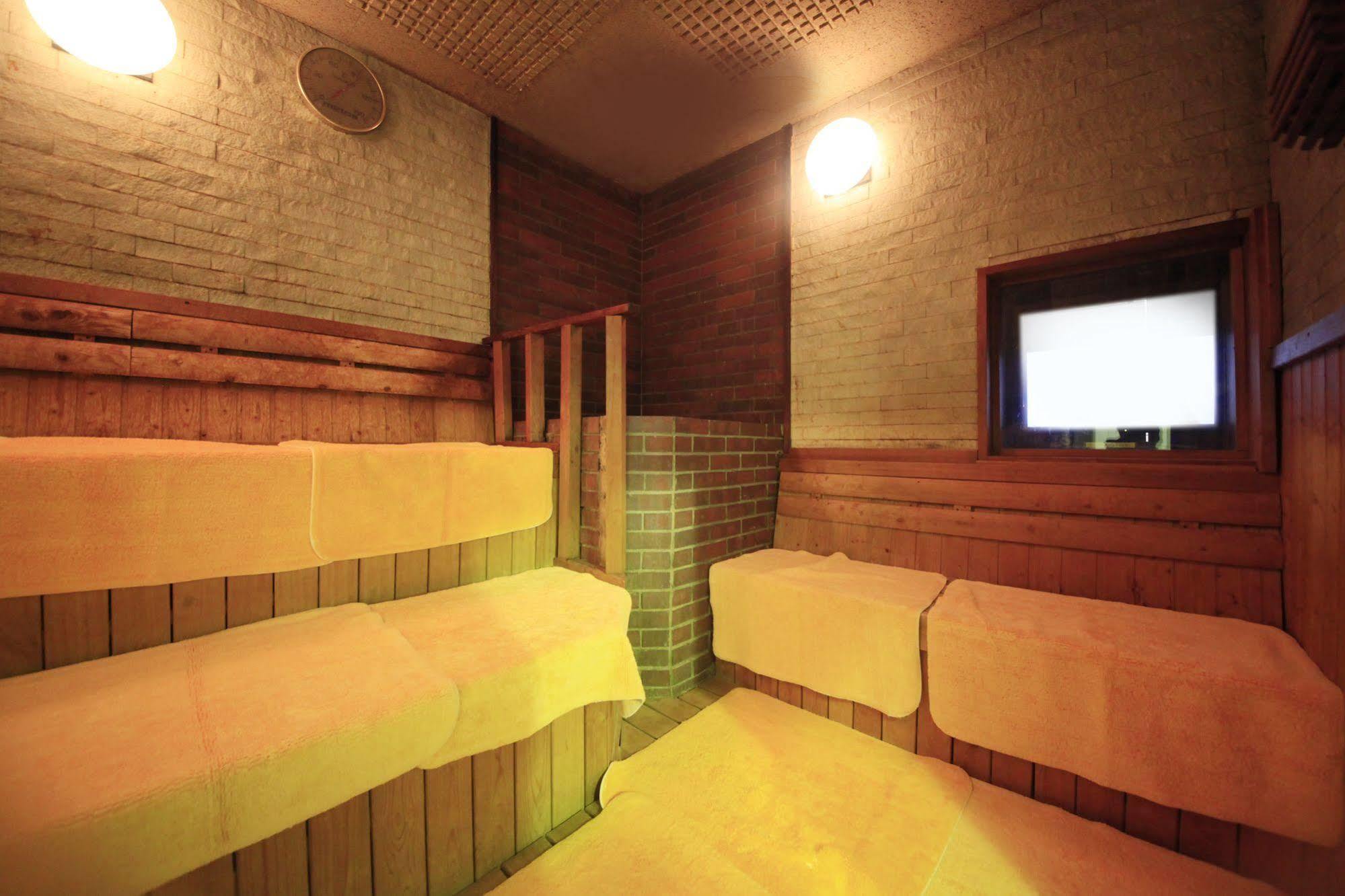 Ueno Station Hostel Oriental Ⅲ Präfektur Tokio Exterior foto